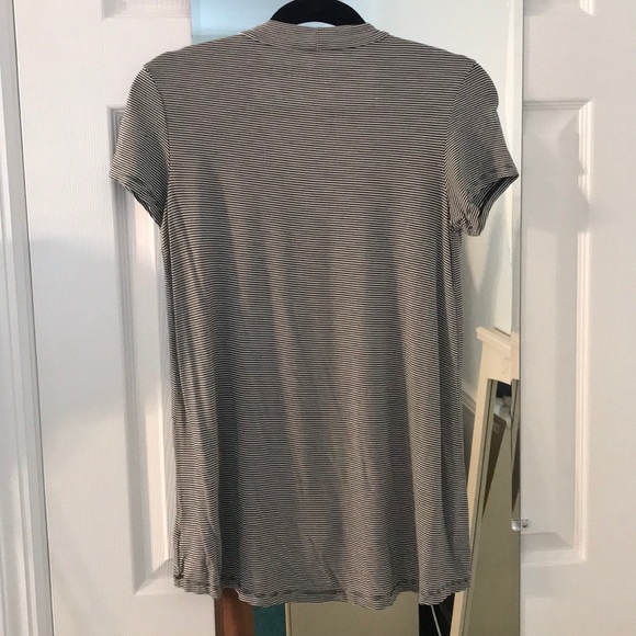 American Eagle “soft and sexy” striped t-shirt - Picture 4 of 4